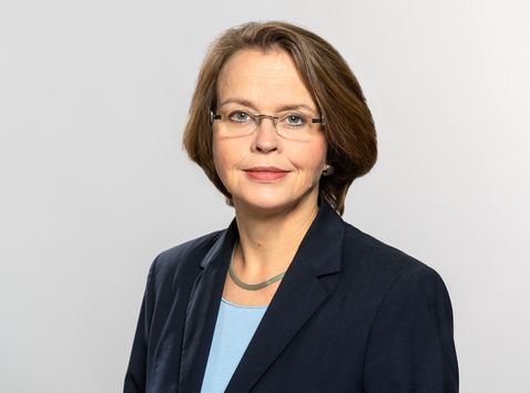 Prof. Dr. Eveline Wittmann